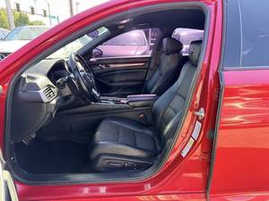 Precio bajo, Honda Accord Sport 2018, auto usado en venta - Product Image 3