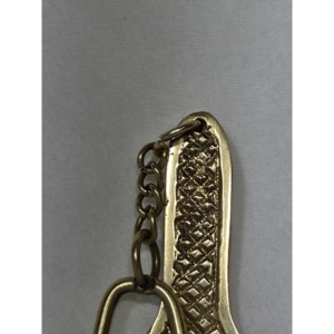 Décapsuleur porte-clés en alliage de cuivre en forme de cœur complexe, personnalisable avec logo OEM, en alliage de zinc, tire-bouchon pour ouvrir les bouchons - Product Image 6