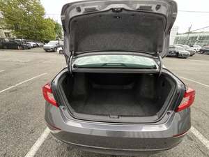 รถยนต์ฮอนด้า แอคคอร์ด ปี 2019 รุ่น 1.5T LX ขับเคลื่อนล้อหน้า พวงมาลัยซ้าย ไมล์ 50,000-75,000 ไมล์ กำลัง 150-200 แรงม้า สภาพดี ใช้งานน้อย - Product Image 2