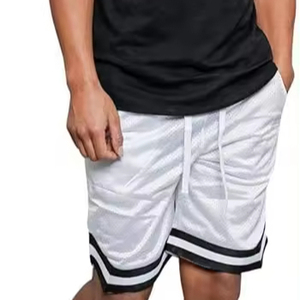 Logo personnalisé OEM Short de sport 100% polyester de 5 pouces avec entrejambe Short de sport décontracté à motif solide Écologique XS High Street - Product Image 1