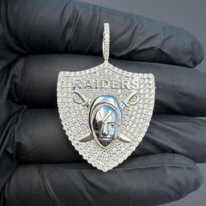 Colgante de Plata 925 con Letra Personalizada y Águila, con Incrustaciones de Moissanita, Estilo Vintage, Unisex, Hip Hop - Product Image 1