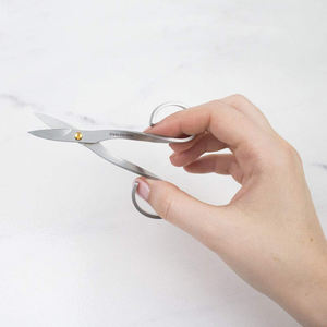 Tijeras de Acero Inoxidable con Hoja Curva para Manicura y Pedicura, para Uso con la Mano Derecha, para Uñas Encarnadas y Cutículas, Duraderas - Product Image 6