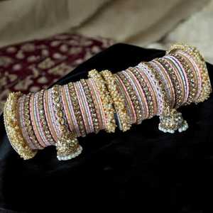 Bracelets indiens à la mode et traditionnels en laiton Bracelets de mariage pour femmes et filles - Product Image 2