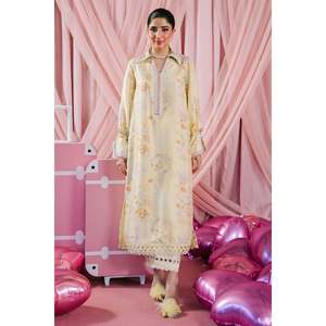 Robe en tissu crêpe Zivah pour le printemps et l'été - Product Image 1