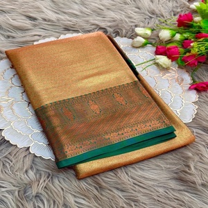 Sari Tradicional Indio de Seda Kanjivaram con Bordado Zari, Compra en Línea, Moda Femenina, Fabricante de Surat, India - Product Image 1