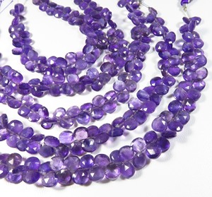 Gemas de amatista púrpura natural brasileña, hebra de 7,5 pulgadas, cuentas de corazón calibradas sueltas facetadas de 7mm, corte facetado - Product Image 2