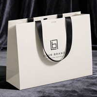 Sac cadeau en carton blanc Allwin Packfactory avec poignée en ruban, logo personnalisé, sac de shopping de luxe laminé haute brillance