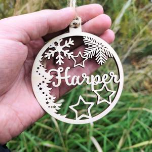 ¡PRODUCTO NUEVO! Tienphong, decoración navideña de madera personalizada, etiquetas de regalo de adorno de nombre cortado con láser, adornos navideños personalizados con su logotipo - Product Image 3