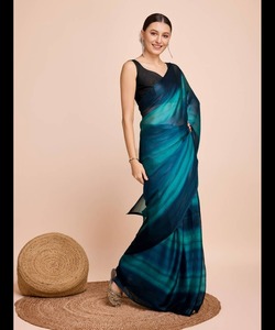 Ropa étnica Ropa de fiesta Diseñador Saree Surat Algodón suave Lino Estampado Precio al por mayor para la temporada de verano Alphanumero - Product Image 1