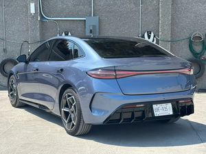 BYD SEAL 0.0 EV AWD VEHÍCULO ELÉCTRICO 2024 USADO DE PRIMERA MANO - Product Image 2