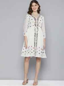 Robe brodée à la main pour femmes, vêtements de Style ethnique, manches 3/4, col en V, bohème, coton, robe longue mi-longue, dernière collection - Product Image 4