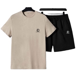 Vente en gros meilleur été hommes tenue deux pièces Shorts t-shirt rue décontracté 2 pièces pantalon t-shirt hommes ensembles - Product Image 2