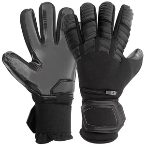 Gants de gardien de but de football de haute qualité sur mesure Gants de sport en cuir avec étiquette personnalisée fabriqués au Pakistan - Product Image 4