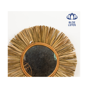 Miroir mural décoratif GEM avec cadre en rotin du Vietnam - Product Image 6