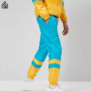 Wholesale Bulk Custom <b>Men</b> <b>Zip</b> up Windbreaker Jacket and <b>Shorts</b> Two Pieces Set Nylon Windbreaker Tracksuit 2025 - Product Image 3
