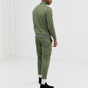 Survêtement d'entraînement en polyester et velours de haute qualité pour hommes, short de football surdimensionné avec logo, grande taille, à des prix abordables Vente en gros personnalisée - Product Image 5