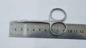 Tijeras para Cutículas de Alta Calidad, Afiladas y Puntiagudas, de 4 Pulgadas, con Acabado de Espejo, de Acero Inoxidable Alemán - Product Image 4