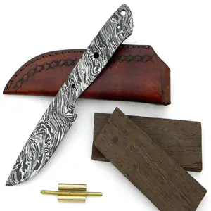 Couteau de chasse en acier damas fait à la main de 6 pouces avec gaine en cuir Kit de fabrication de couteau à lame vierge OEM personnalisable - Product Image 1