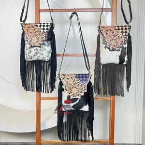 Bolso Bandolera de Cuero Repujado a Mano con Diseño de Tablero de Ajedrez y Flecos de Pelo de Vaca, Estilo Boho, para Mujer, 2026 - Product Image 1