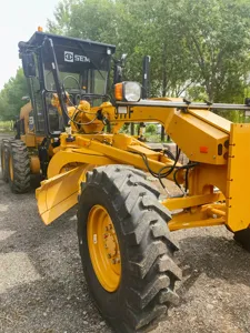 Nouvelle niveleuse routière SEM917F 170 CV avec ripper, 40 km/h en marche avant/26,2 km/h en marche arrière, 13 500 kg, faible coût d'entretien - Product Image 2