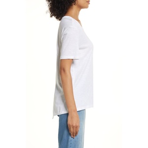 T-shirt in misto cotone Caslon(R) Notch Back traspirante con righe bianche e blu navy, taglia XS, da Nordstrom - Product Image 3