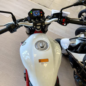 Motos sportives BENELLI BN 302 S - Product Image 4