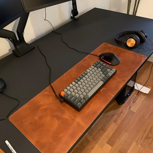 Tapete de Escritorio de Cuero Genuino Hecho a Mano, Clásico, de Lujo, Resistente a Olores, Antideslizante, Superficie de Piel de Vaca Duradera para la Configuración de Oficinas Ejecutivas - Product Image 1