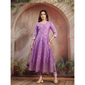 Conjunto Anarkali de Seda con Estampado de Lavanda para Mujer con Dupatta, Elegantes Conjuntos de Traje para Mujer - Product Image 6