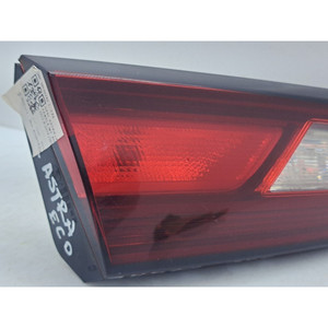 ไฟหยุดด้านหลังซ้ายรวมอยู่กับประตู OPEL Astra K Sports Tourer 39098788 B16DTH (LVL) (15>22) - Product Image 4