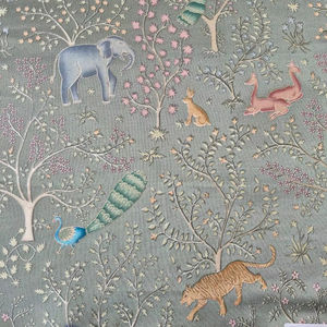 Abaya ผ้าสำหรับผู้หญิงเสื้อผ้าสำหรับผู้หญิงผ้าพิมพ์ตำแหน่งผ้าแจ็คการ์ดทำจากโพลีเอสเตอร์เนื้อนุ่มและระบายอากาศได้ดี100% (TPP-438-01-A) - Product Image 1