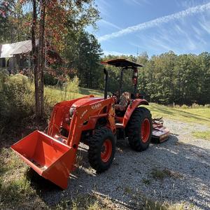 QUALITÉ ORIGINALE pour TRACTEUR AGRICOLE M7060 55HP 4RM À TRANSMISSION PAR ENGREMENTS avec CHARGEUR FRONTAL - Product Image 4