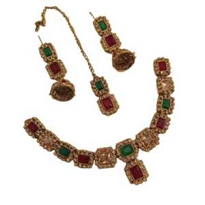 สร้อยคอสแตนเลสสองชั้นแบบดั้งเดิมพร้อมชุดปักหินสีทองสำหรับชุดเจ้าสาว - Product Image 1