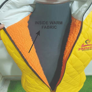 Gilet matelassé chauffant sans manches personnalisé OEM pour homme, veste solide d'extérieur avec capuche, noir, aspect brillant - Product Image 6