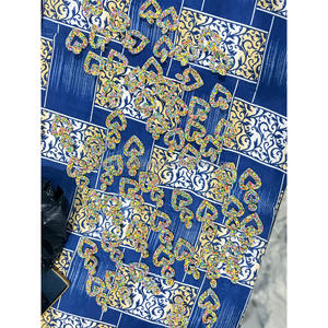 Pendientes de Botella de Vino con Cuentas de Semillas, Accesorios de Moda que Añaden un Toque de Estilo de la India por HANNAN HANDICRAFT - Product Image 1