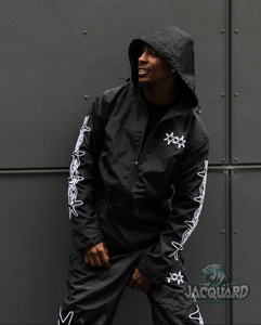 Ensemble de survêtement coupe-vent d'été en nylon deux pièces à capuche et veste avec techniques brodées pour hommes - Product Image 2