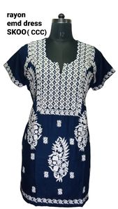 Gratis XL Señoras Vintage Rayón O-cuello de manga corta con estampado floral Maxi Longitud Ropa de fiesta Inspirado Vestido informal mexicano tradicional - Product Image 2