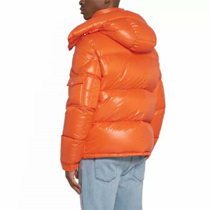 Chaqueta de Plumón Personalizada para Hombre, Venta Caliente 2025, Diseño Exclusivo de Invierno con Estampado de Letras y Capucha - Product Image 3