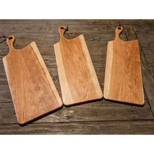 Planche à fromage en bois de qualité professionnelle utilisée par les chefs pour préparer et servir les repas dans les deux planches à fromage en acier inoxydable - Product Image 5