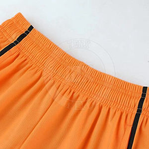 Uniformes de basket-ball de qualité supérieure uniformes de basket-ball uniques de couleur personnalisée uniformes de basket-ball en polyester - Product Image 4