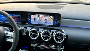 รถใหม่เอี่ยม ปี 2026 เมอร์เซเดส-เบนซ์ เอ-คลาส เอ 200 เอเอ็มจี 199 แรงม้า ซีดาน 5 ที่นั่ง 4 สูบ น้ำมันเบนซิน เกียร์อัตโนมัติ พวงมาลัยซ้าย - Product Image 5