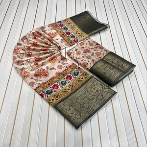 Sari de Seda de Lichi Pura y Suave con Borde de Jacquard en Toda la Tela, Diseño con Impresión Digital Ultra HD y Elegantes Borlas en el Pallu - Product Image 4