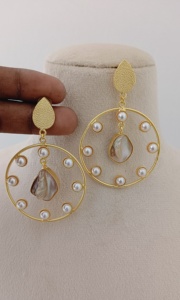 Modern Fusion Regal Kundan Juego de pendientes de perlas de imitación Único Personalizado Latón pesado Imitación Rodio Plateado Pendientes de moda - Product Image 2