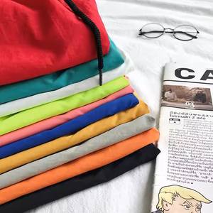 Short décontracté de haute qualité Design tendance Ceinture élastique confortable Motif solide Vêtements de tous les jours Relaxant Fabriqué par le fabricant - Product Image 1