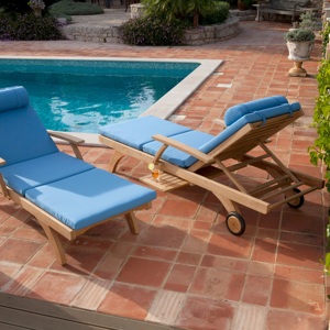 Chaise longue moderne de luxe en teck massif Chaise longue pour piscine extérieure pour hôtels Villas Parcs Plages Chaises longues en bois - Product Image 2