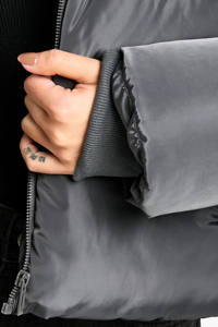 Nouveau design personnalisé à la mode gris foncé nord recadrée fermeture éclair à capuche courte doudoune polyester hiver chaud concepteur bulle veste - Product Image 6