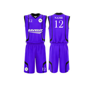 Conjunto de camiseta y pantalones cortos de poliéster transpirable de secado rápido para entrenamiento y partidos de baloncesto, ropa deportiva de equipo para hombres, mujeres y jóvenes - Product Image 3