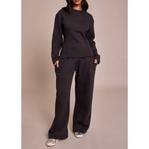 Ensemble survêtement noir surdimensionné pour femmes en gros personnalisé, coton premium, molleton, col rond et pantalon de jogging à jambes larges - Product Image 1