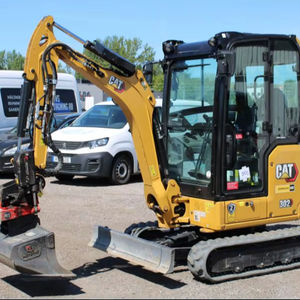 Miniexcavadora CAT 302 CR USADA EN BUEN ESTADO A LA VENTA A BAJO PRECIO - Product Image 1