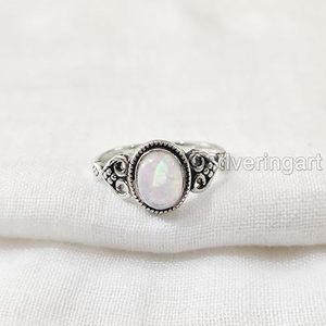 Anillo de Mujer con Ópalo Etíope Natural, Piedra de Nacimiento de Octubre, Joyería Bohemia Pequeña Hecha a Mano para Mujer, Anillo de Plata de Ley 925 - Product Image 4