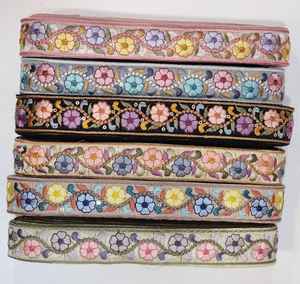 Aplique de encaje dorado de encaje de flores de venta directa de fábrica de alta calidad y encaje - Product Image 1